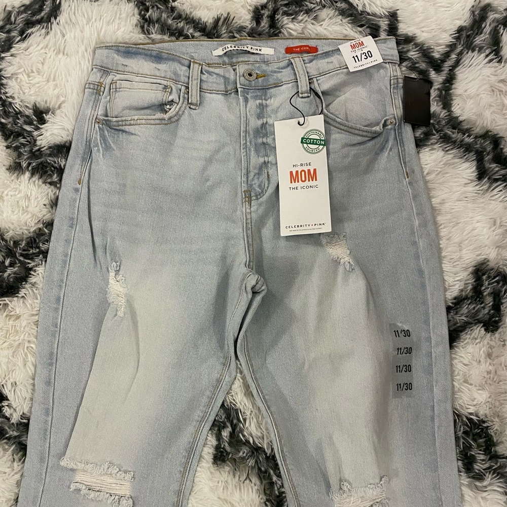 Celebrity Pink Mom Jeans Size: 11